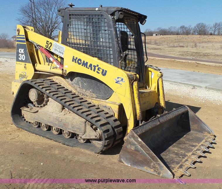 2008 Komatsu CK301 skid steer in Lansing, KS Item K5041 sold