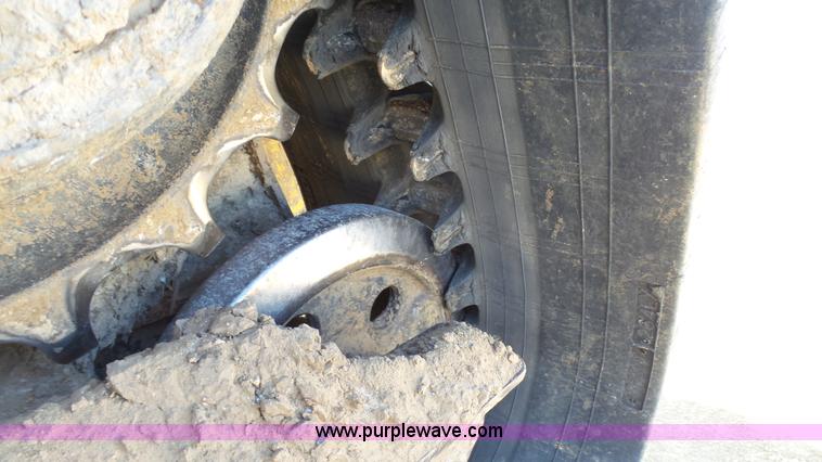 image for item K5041 2008 Komatsu CK30-1 skid steer