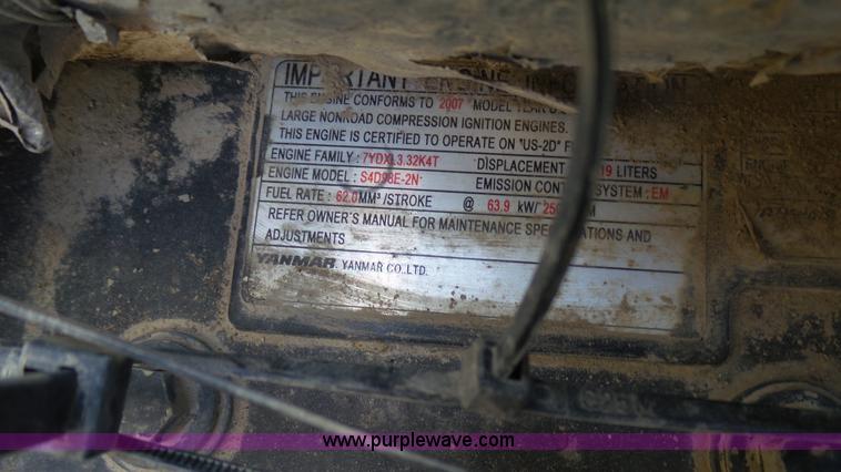 image for item K5041 2008 Komatsu CK30-1 skid steer