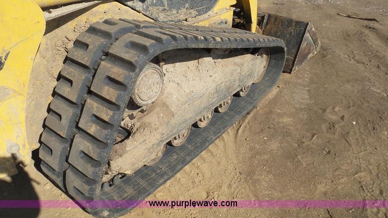 image for item K5041 2008 Komatsu CK30-1 skid steer