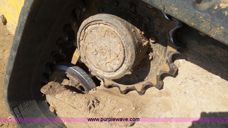 image for item K5041 2008 Komatsu CK30-1 skid steer