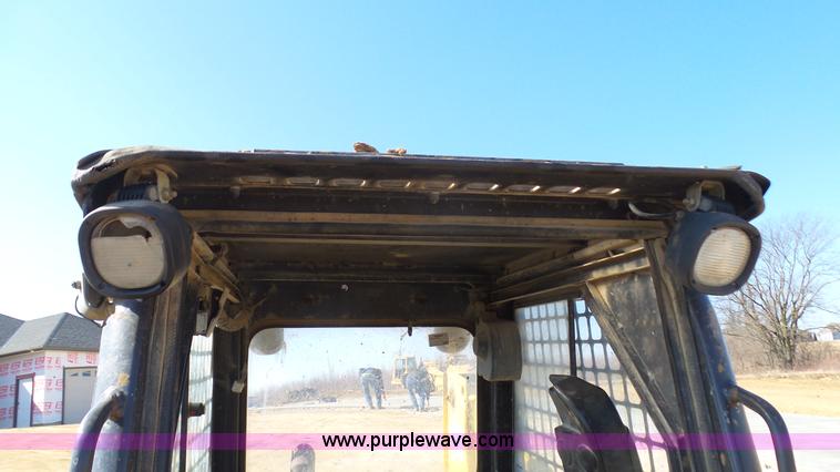 image for item K5041 2008 Komatsu CK30-1 skid steer