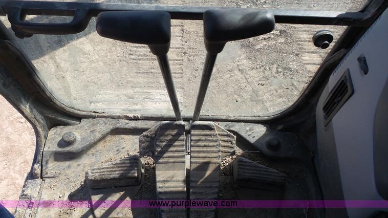image for item K5042 2004 Komatsu PC160LC-7KA excavator
