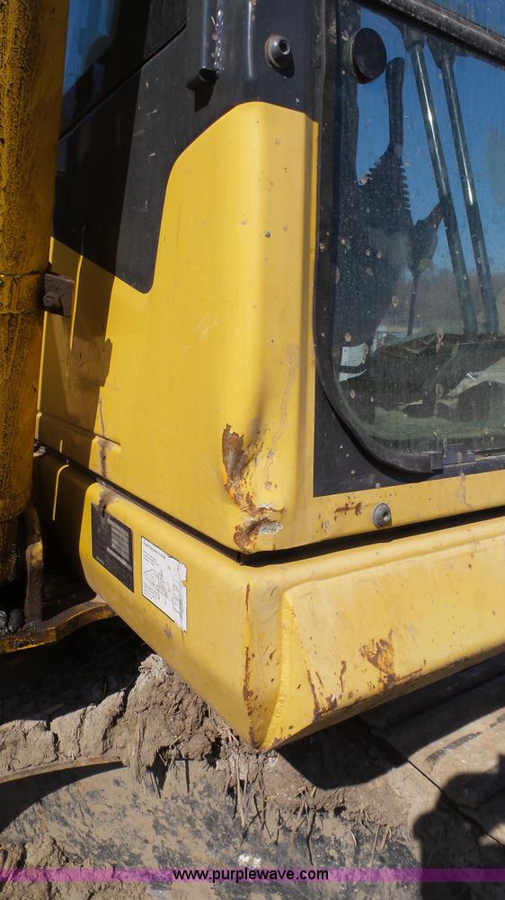image for item K5042 2004 Komatsu PC160LC-7KA excavator