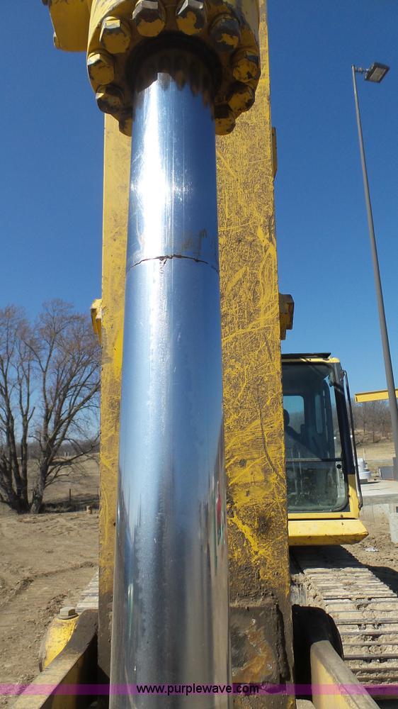 image for item K5042 2004 Komatsu PC160LC-7KA excavator