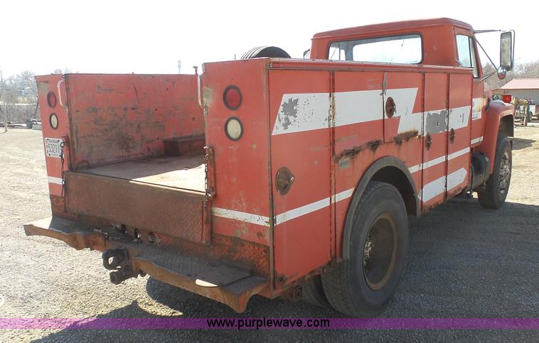 image for item K5044 1987 International S1900 service truck