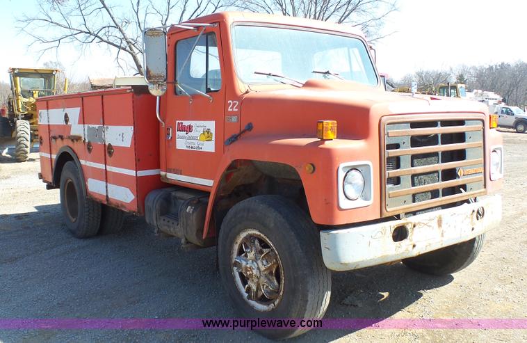 image for item K5044 1987 International S1900 service truck