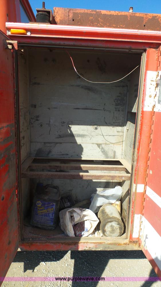 image for item K5044 1987 International S1900 service truck