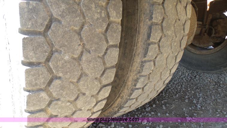 image for item K5044 1987 International S1900 service truck