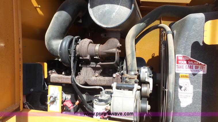 image for item K5051 2000 Case 621C wheel loader