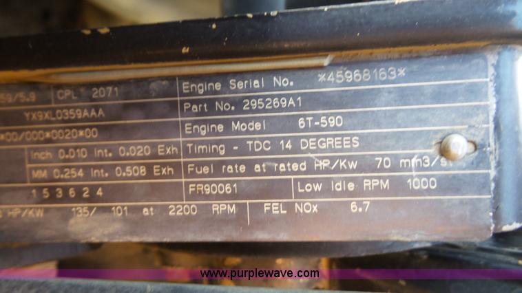 image for item K5051 2000 Case 621C wheel loader