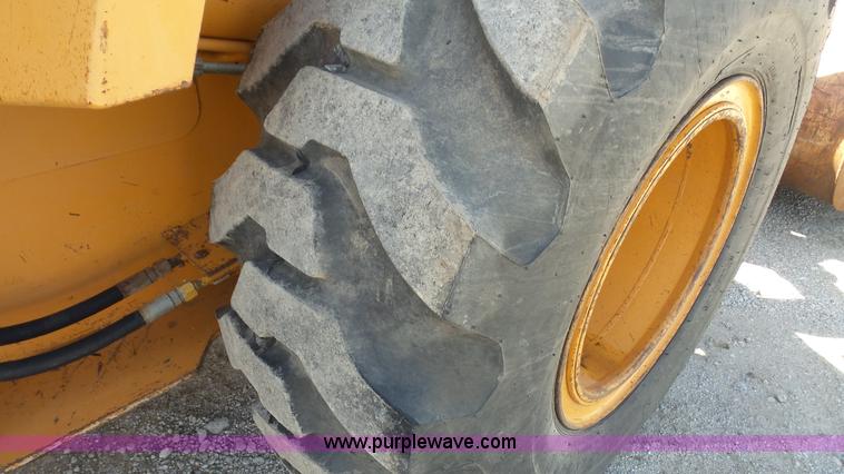 image for item K5051 2000 Case 621C wheel loader