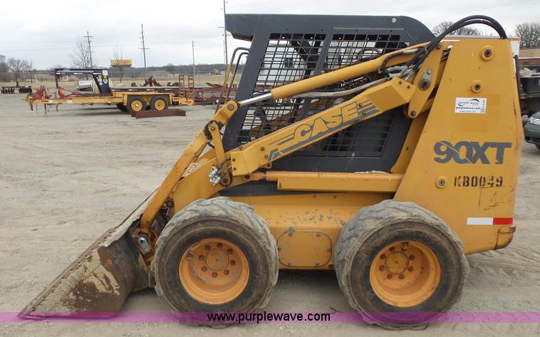 image for item K5059 Case 90XT skid steer