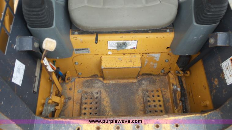 image for item K5059 Case 90XT skid steer