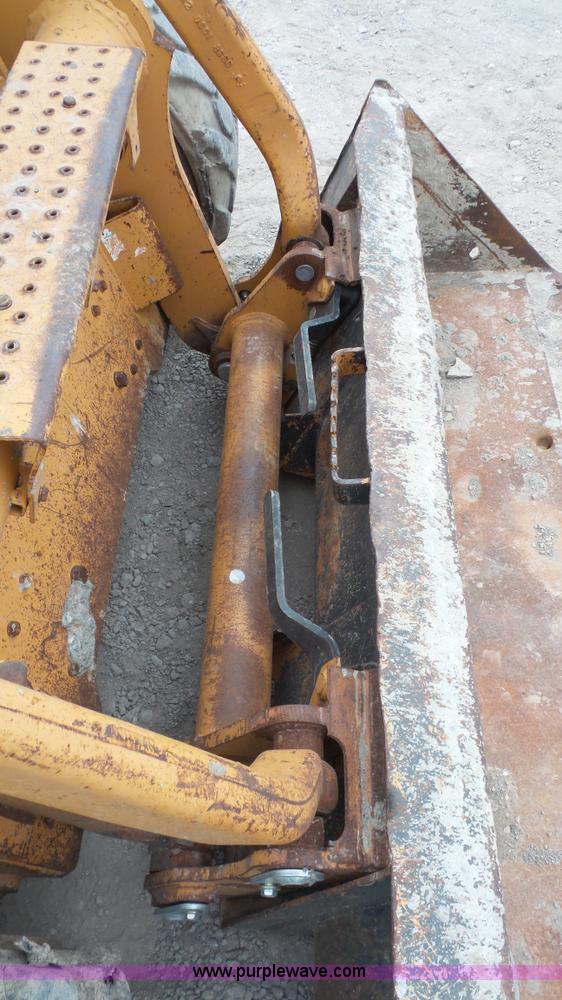 image for item K5059 Case 90XT skid steer