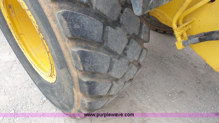 image for item K5060 1999 Komatsu WA250 wheel loader
