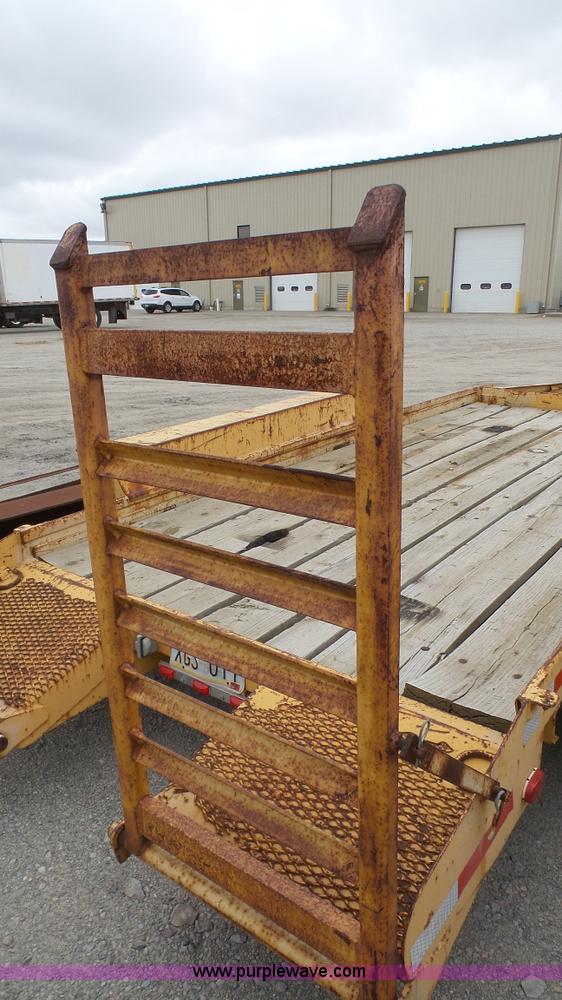 image for item K5075 1986 Belshe equipment trailer