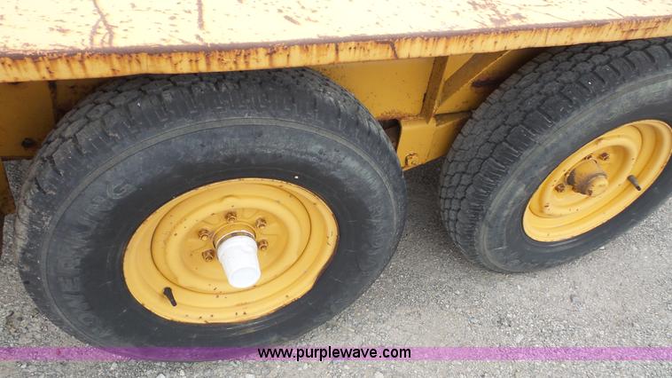 image for item K5075 1986 Belshe equipment trailer