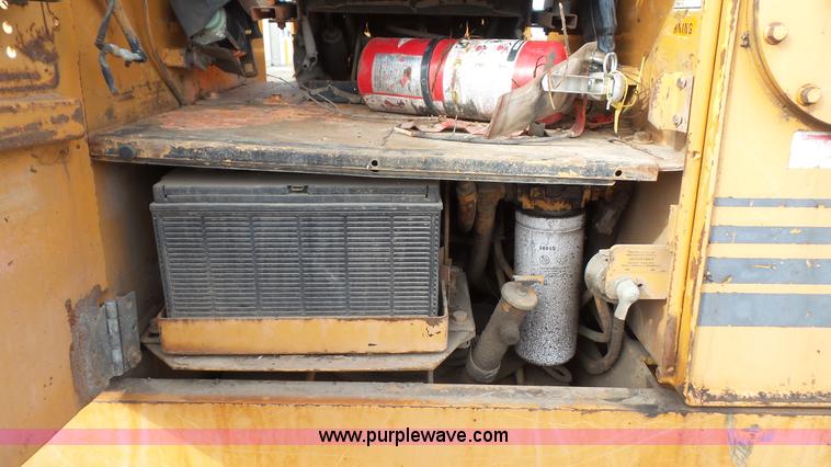 image for item K5091 2000 Case 850G LT dozer