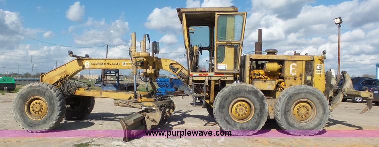 image for item K6931 1976 Caterpillar 14G motor grader