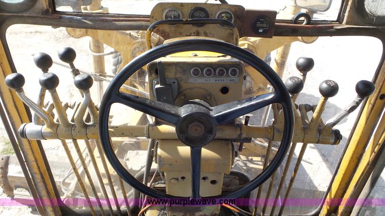 image for item K6931 1976 Caterpillar 14G motor grader