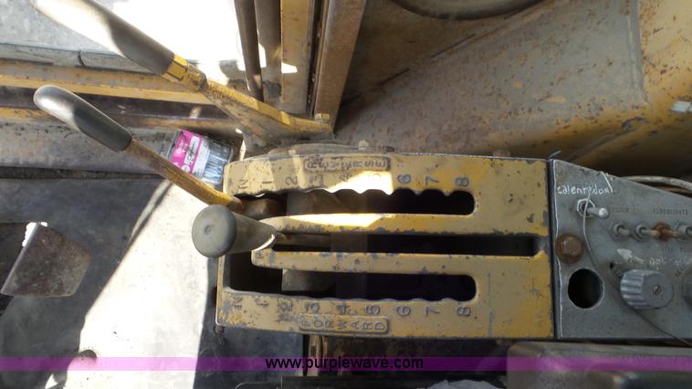 image for item K6931 1976 Caterpillar 14G motor grader