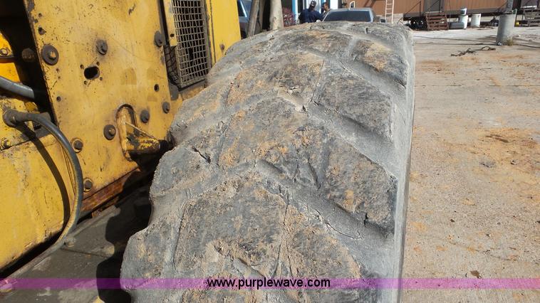 image for item K6931 1976 Caterpillar 14G motor grader