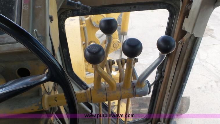 image for item K6932 1991 Caterpillar 14G motor grader