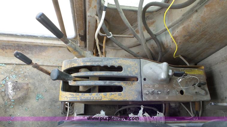 image for item K6932 1991 Caterpillar 14G motor grader