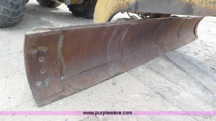 image for item K6932 1991 Caterpillar 14G motor grader