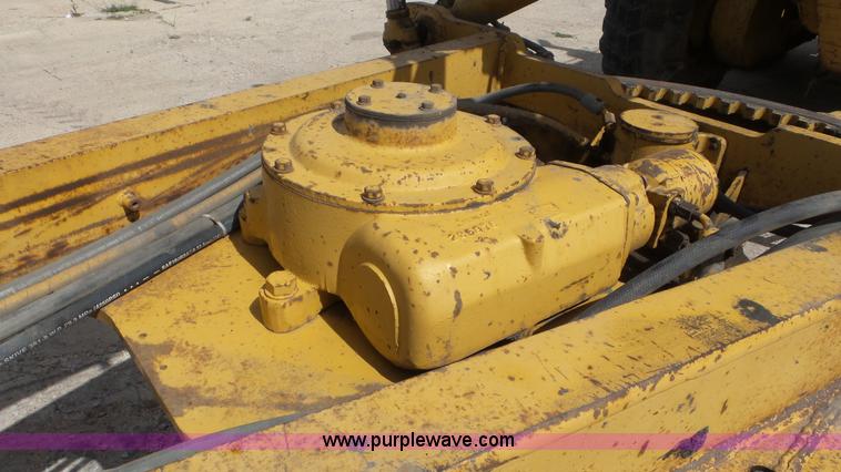image for item K6932 1991 Caterpillar 14G motor grader