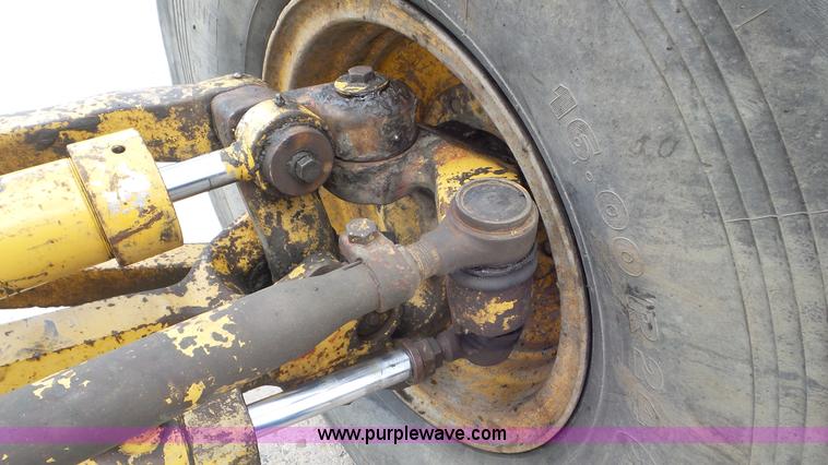 image for item K6932 1991 Caterpillar 14G motor grader