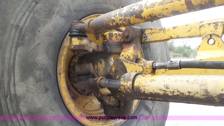 image for item K6932 1991 Caterpillar 14G motor grader