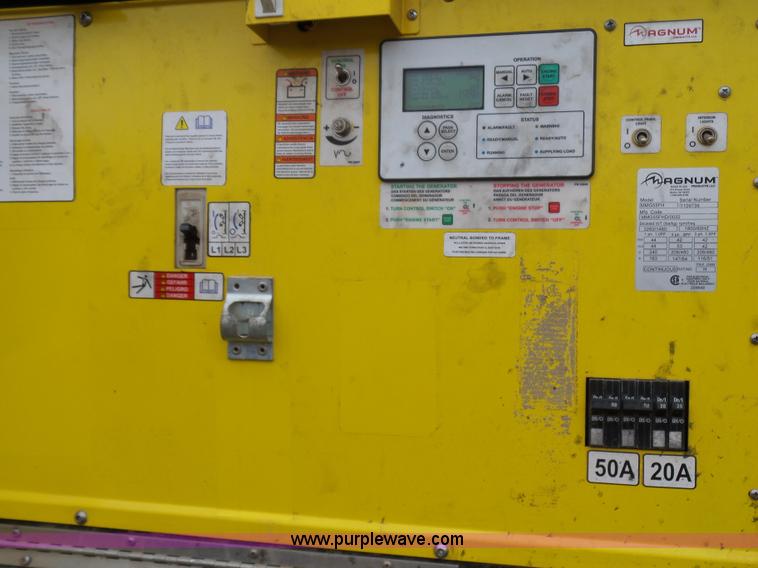 image for item L1525 2011 Magnum MMG55FH generator