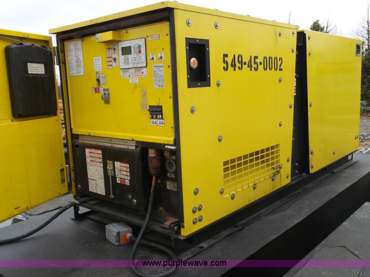 image for item L1525 2011 Magnum MMG55FH generator