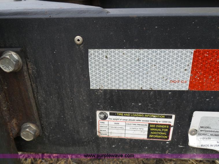 image for item L1525 2011 Magnum MMG55FH generator