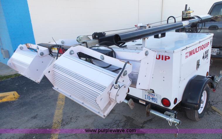 image for item L1526 2012 Multi Quip Night Hawk LT-12 light plant