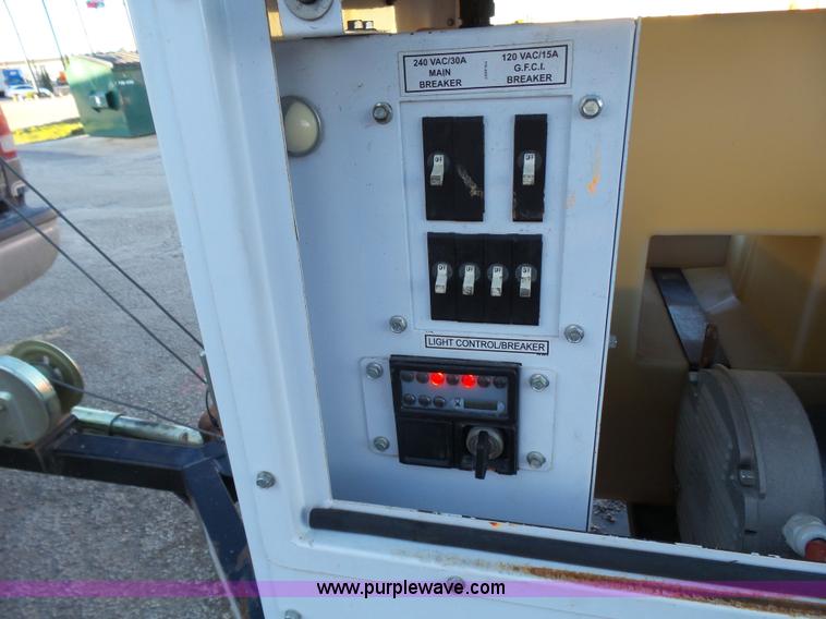 image for item L1526 2012 Multi Quip Night Hawk LT-12 light plant