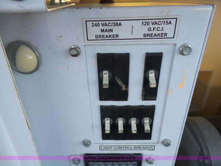 image for item L1526 2012 Multi Quip Night Hawk LT-12 light plant