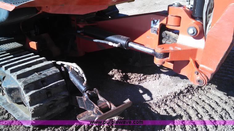 image for item L3003 2007 Ditch Witch XT1600 tool carrier