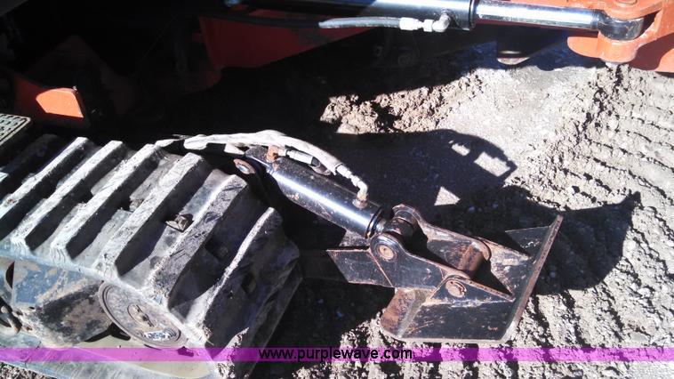 image for item L3003 2007 Ditch Witch XT1600 tool carrier