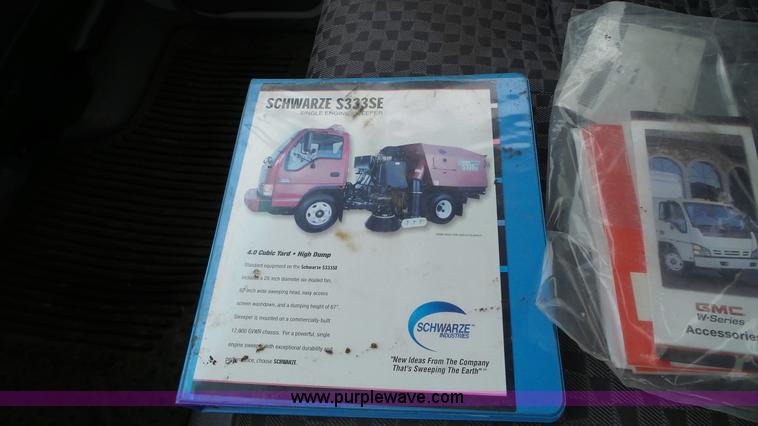 image for item L3923 2006 GMC W3500 sweeper truck