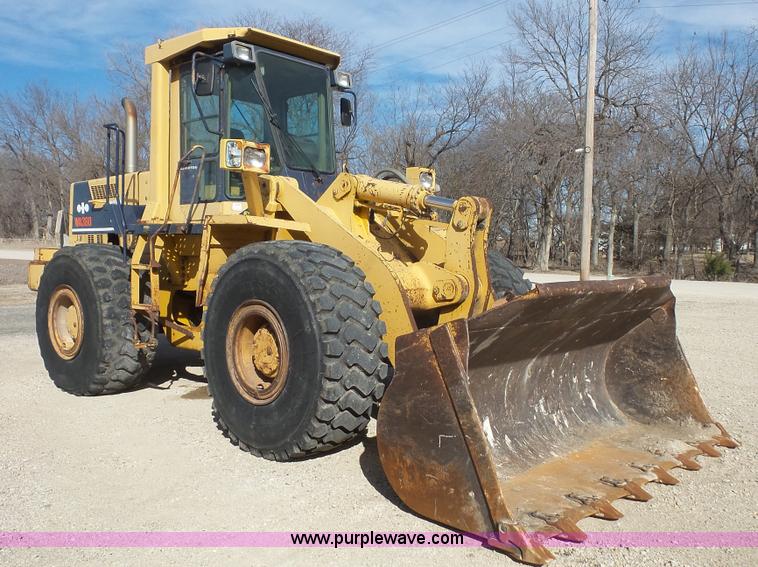 image for item L4756 1992 Komatsu WA380 wheel loader