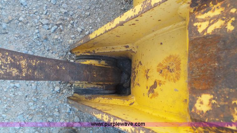 image for item L4756 1992 Komatsu WA380 wheel loader