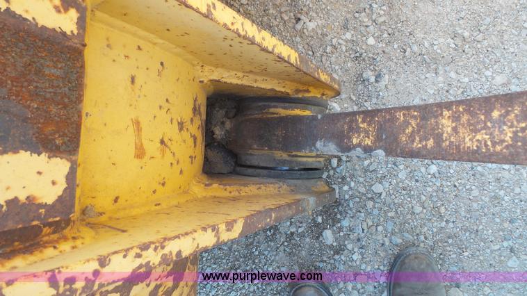 image for item L4756 1992 Komatsu WA380 wheel loader