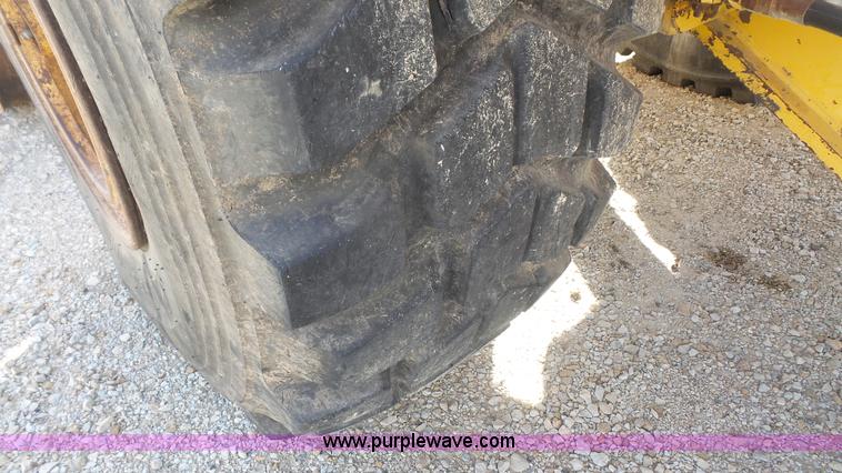 image for item L4756 1992 Komatsu WA380 wheel loader