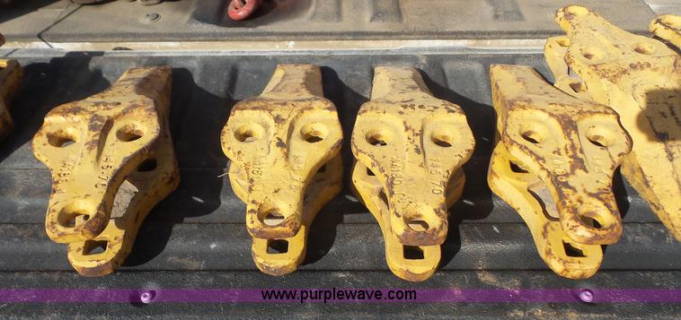 image for item L4756 1992 Komatsu WA380 wheel loader