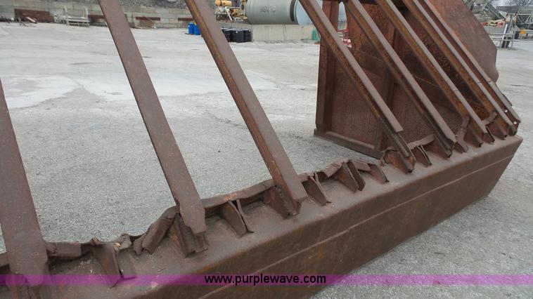 image for item L4775 Grizzly screen