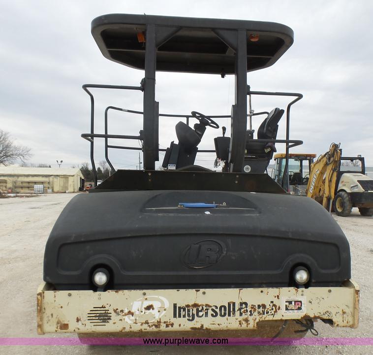 image for item L5430 2005 Ingersoll Rand DD-118HF double drum vibratory compactor