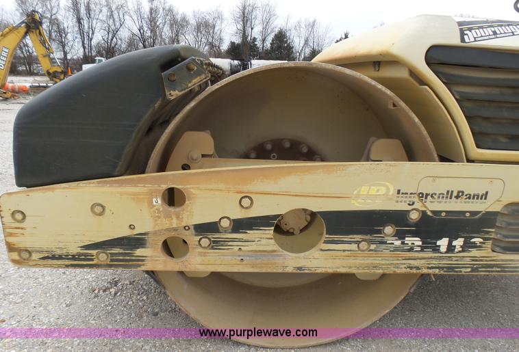 image for item L5430 2005 Ingersoll Rand DD-118HF double drum vibratory compactor